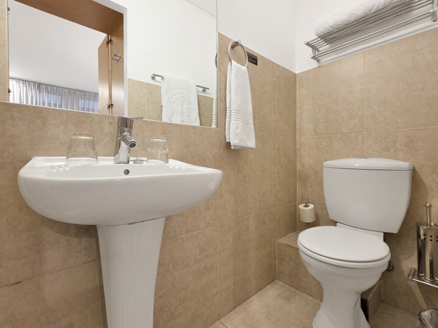 2 Bedroom Property for Sale in Cape Town City Centre Western Cape